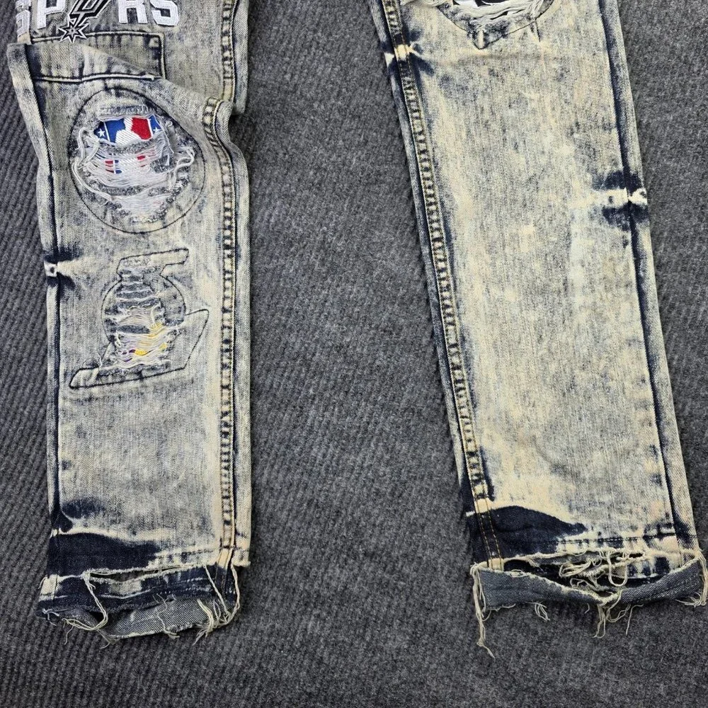 UNK Heritage America Jeans Mens 36 x 34 NBA Basketball Distressed Patches Grunge - Picture 10 of 16